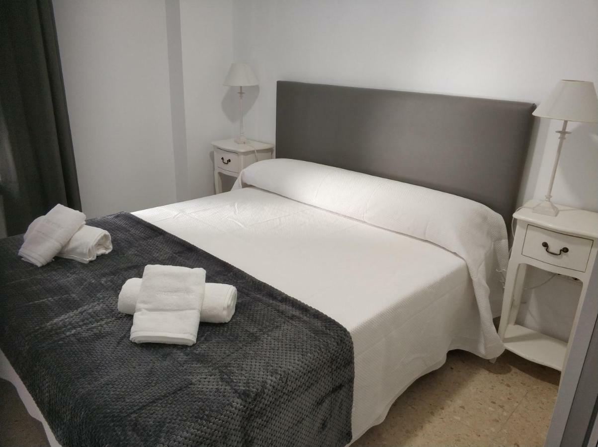 Guesting Comodoro Apartman Cádiz Kültér fotó
